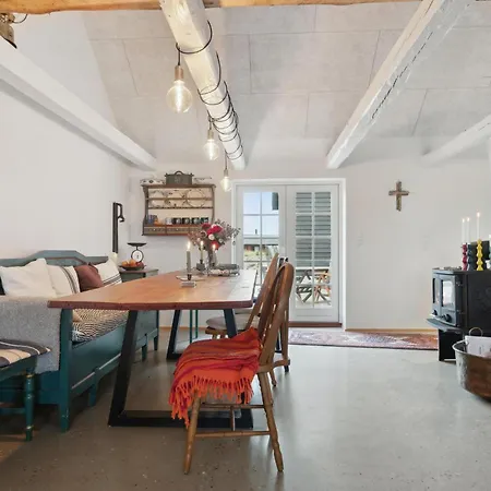 Pet Friendly In With Kitchen Lemvig