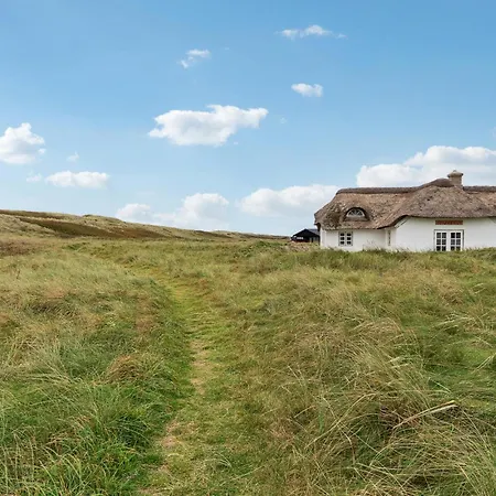 Holiday home Pet Friendly In With Kitchen *