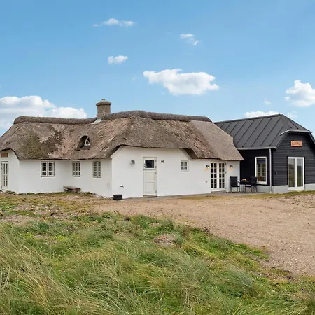 Pet Friendly In With Kitchen Holiday home Lemvig
